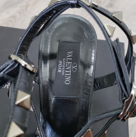 100% Authentic Valentino Noir Black Rockstud kitten heels Sz 38 - Picture 6 of 11